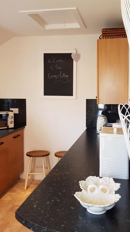 The Corner Cottage Sandwick  Екстер'єр фото